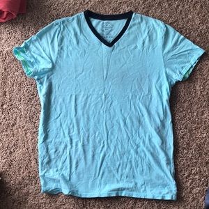 American eagle vneck